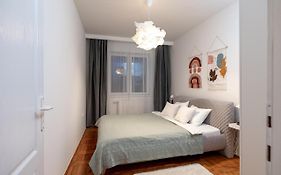 Aquarelle Apartment